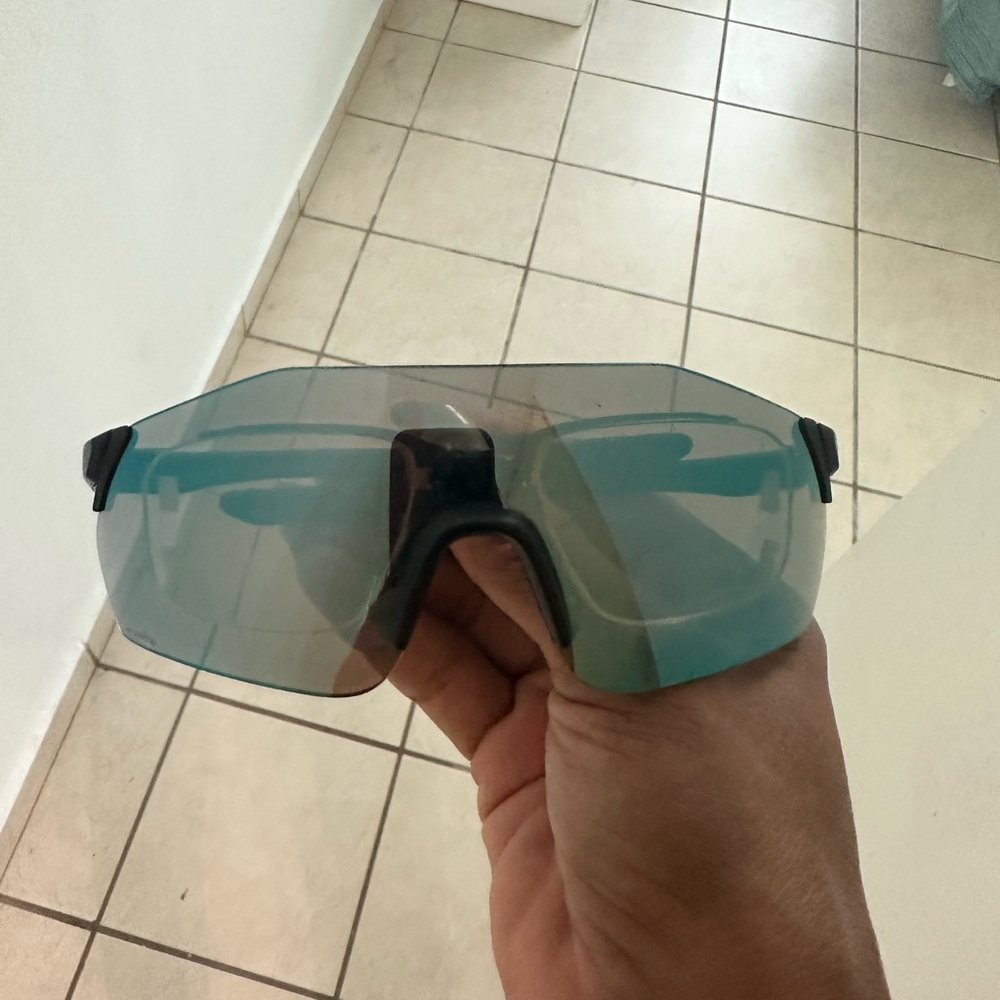 SMITH Reverb Sunglasses - Picture 2 of 6